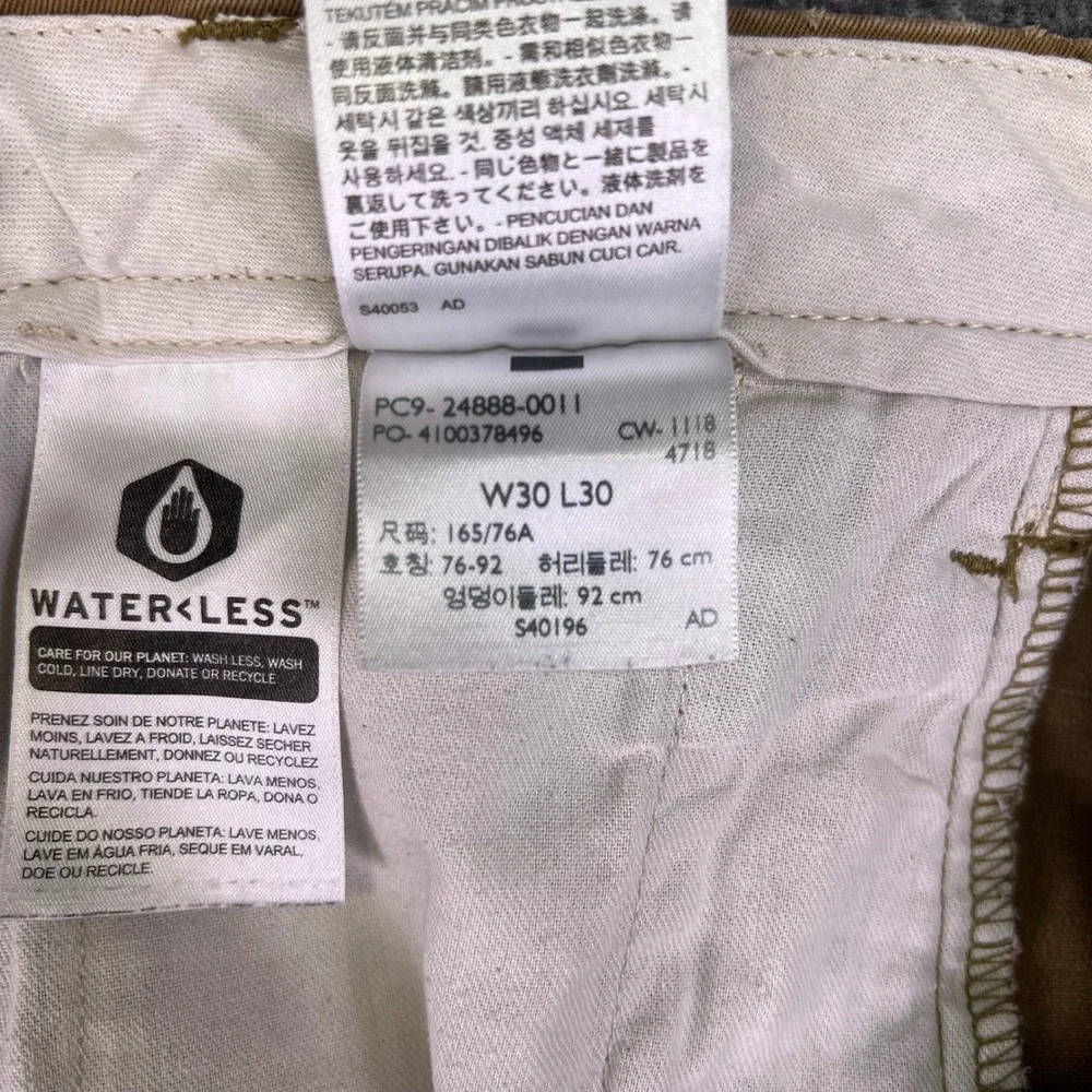 Levi's Men's Chinos in Mustard